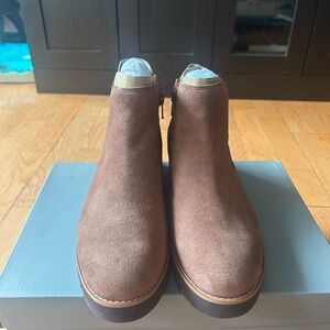 VIONIC Water Resistant Women’s Brown Suede Ankle Boots